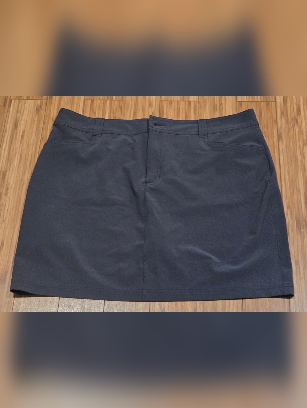 Eddie Bauer Women’s Navy Activewear Skirt